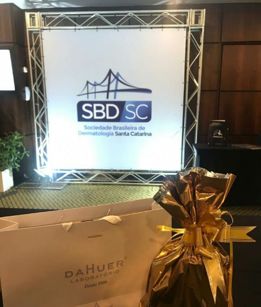 DaHuer participa do maior evento de Dermatologia de Santa Catarina