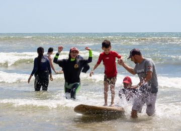 Anasol é patrocinadora oficial do 5° Festival de Surf para Autistas